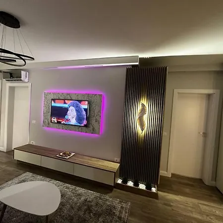 Studio, Tomis Park Κονστάντζα